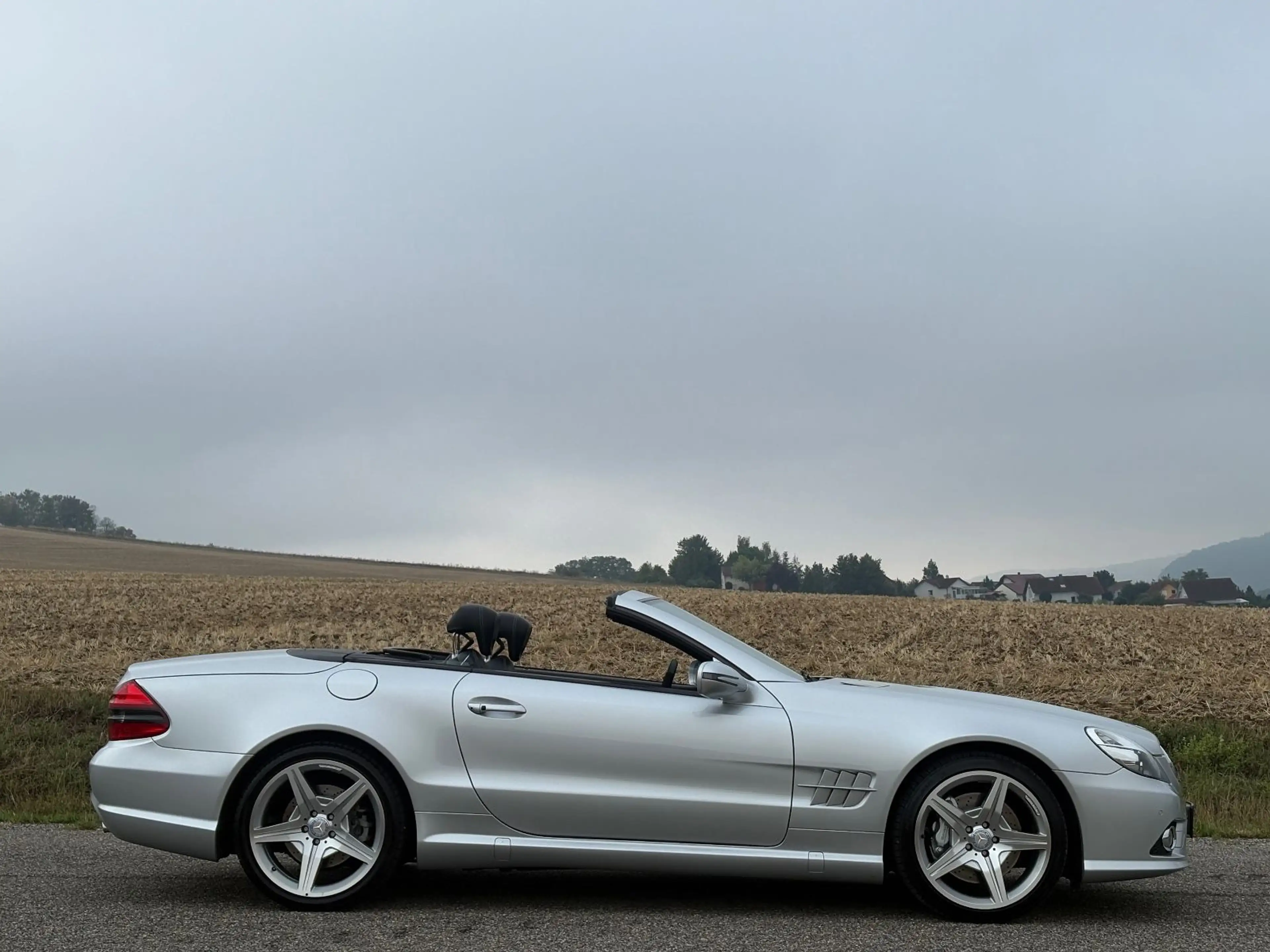 Mercedes-Benz SL 500 /AMG-Styling/Comand/Designo/H&K/Deutsch/ — photo 16