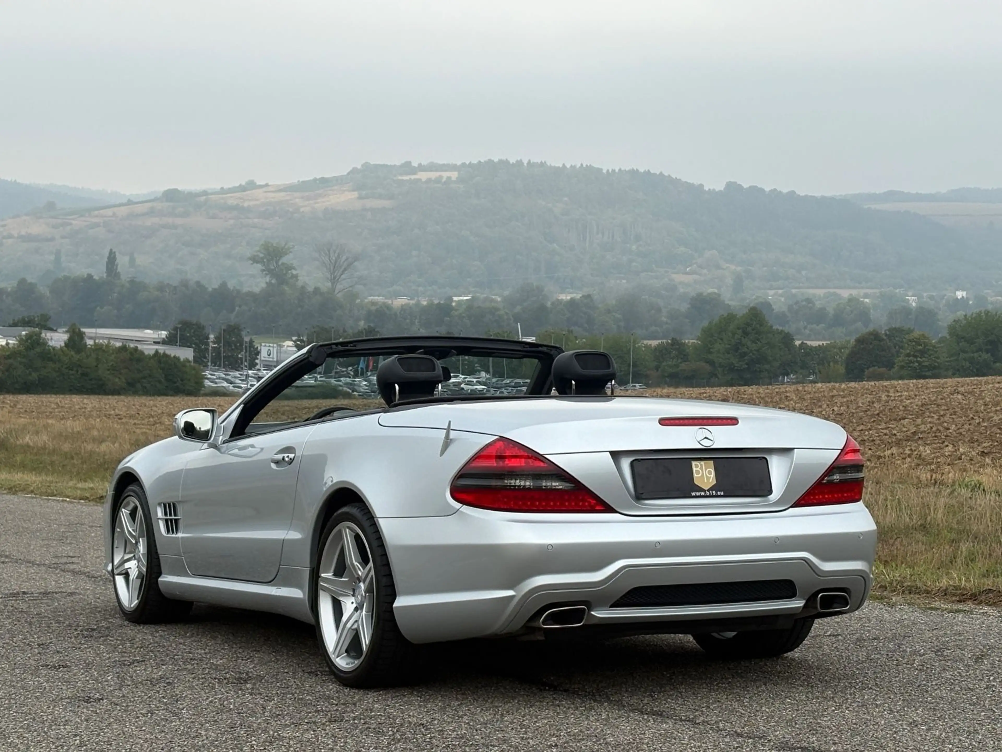 Mercedes-Benz SL 500 /AMG-Styling/Comand/Designo/H&K/Deutsch/ — photo 21