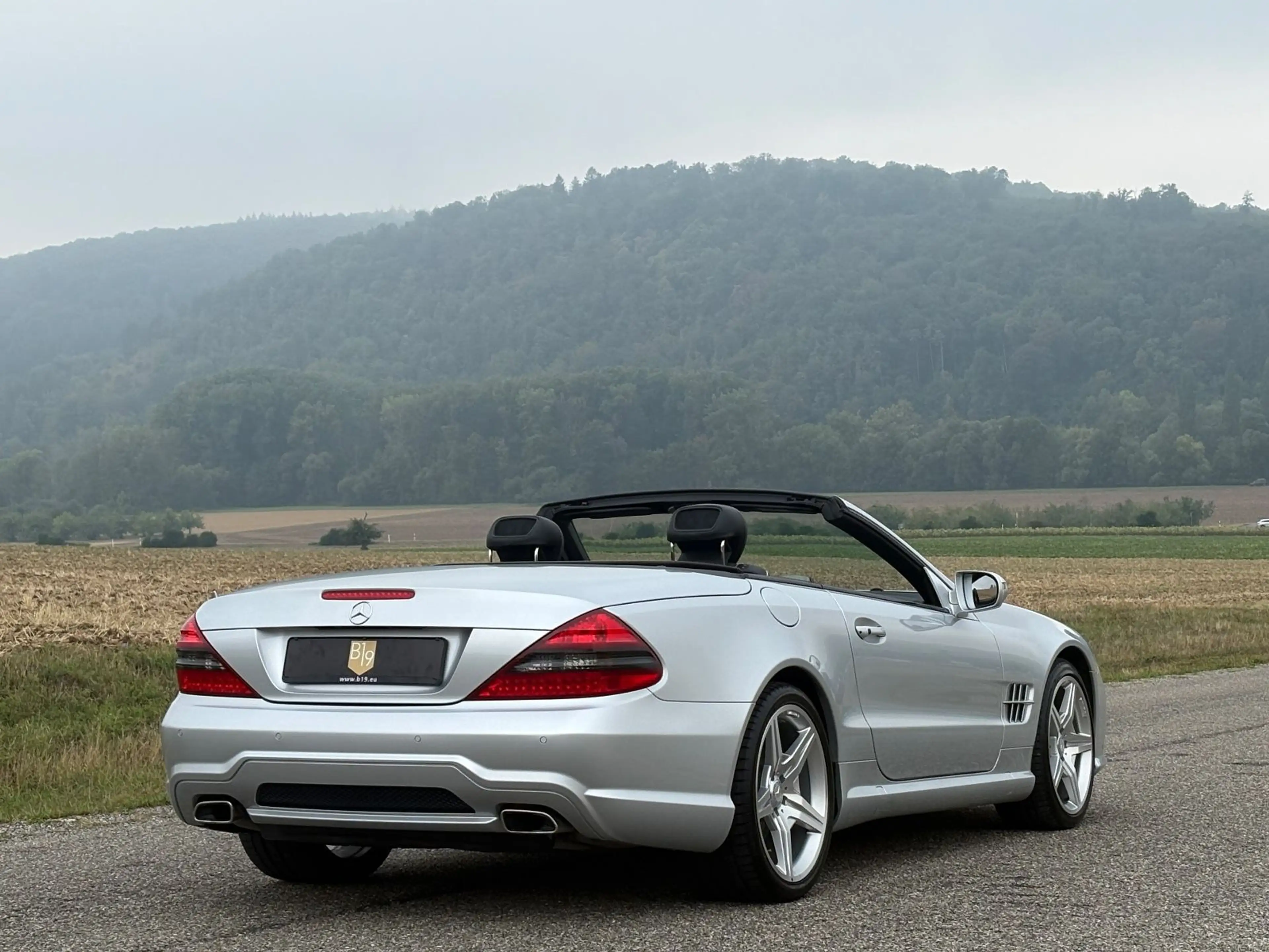 Mercedes-Benz SL 500 /AMG-Styling/Comand/Designo/H&K/Deutsch/ — photo 24