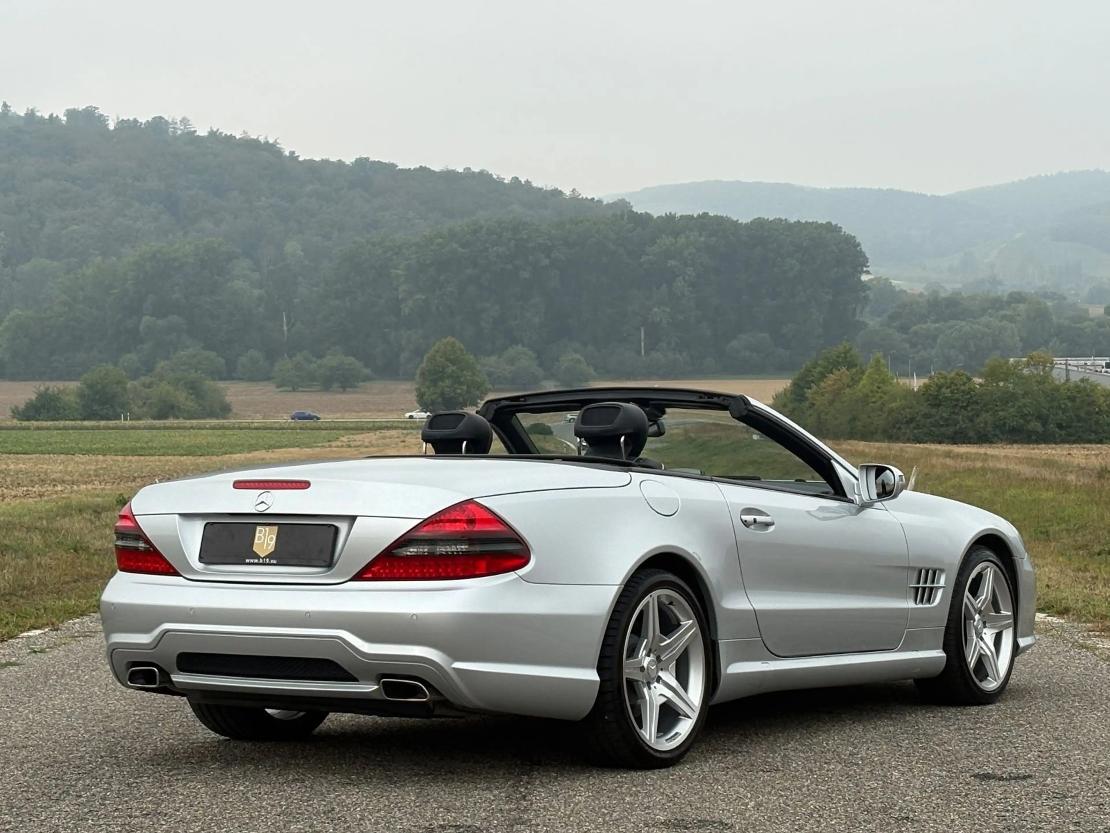 Mercedes-Benz SL 500 /AMG-Styling/Comand/Designo/H&K/Deutsch/ — photo 7