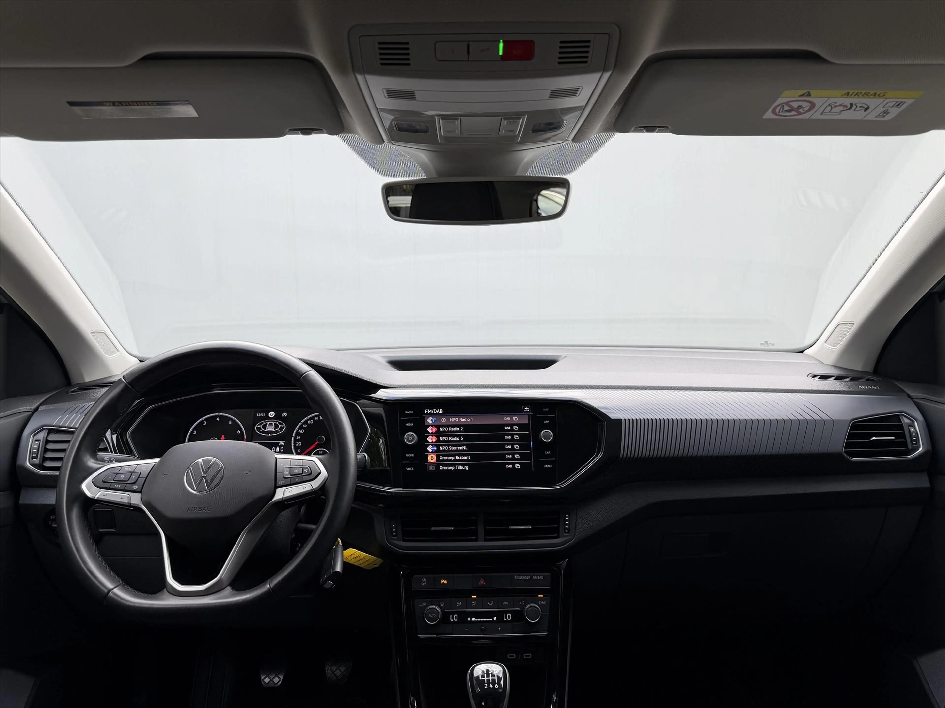Volkswagen T-Cross 1.0 TSI 110pk Style — photo 11