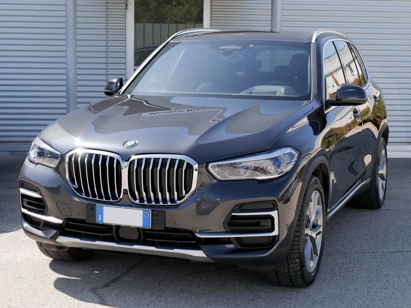 BMW X5 xDrive45e xLine aut. Open Sky Gris - 1