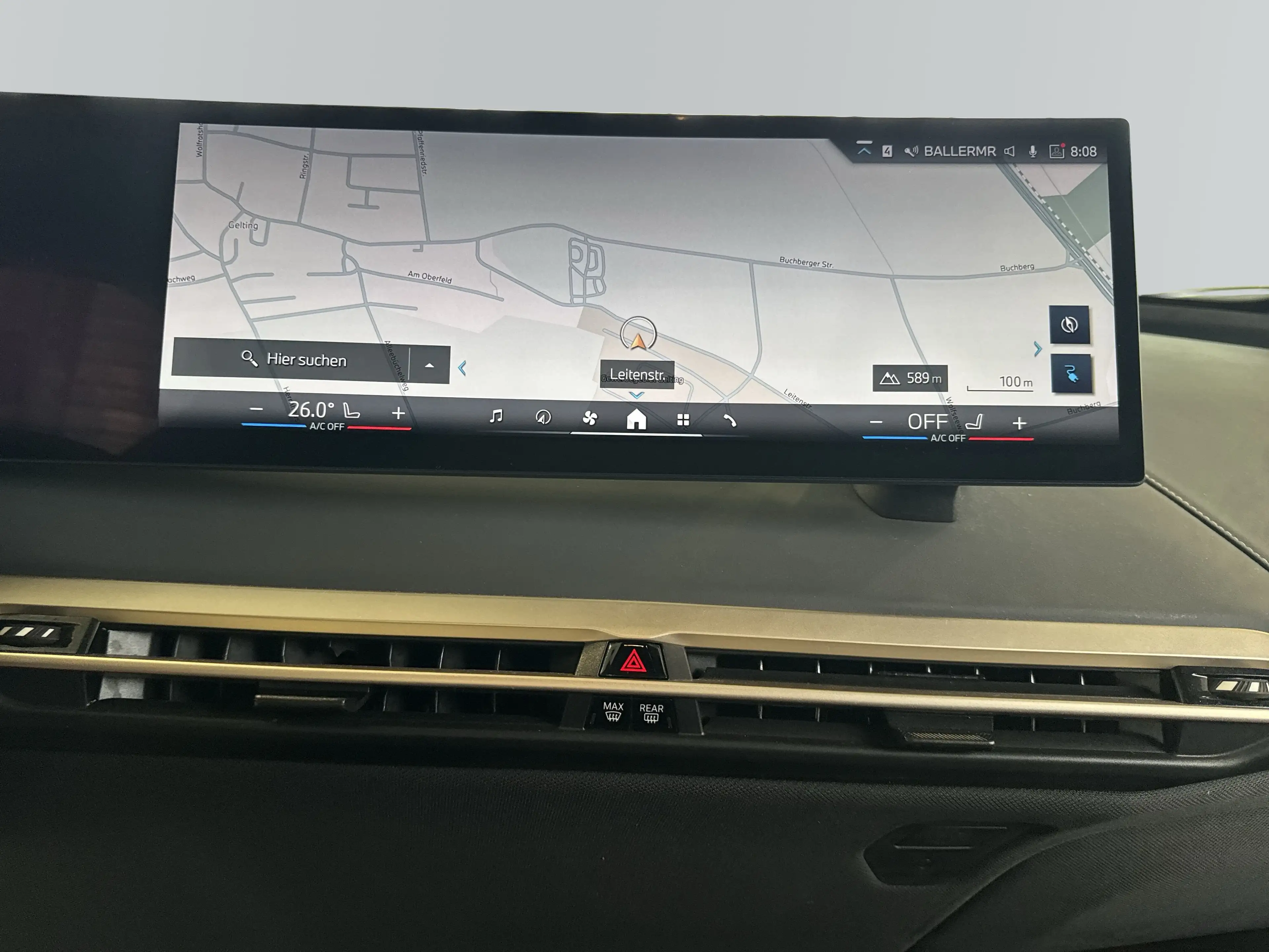 BMW iX xDrive40 Sportpaket HK HiFi DAB Pano.Dach — photo 14