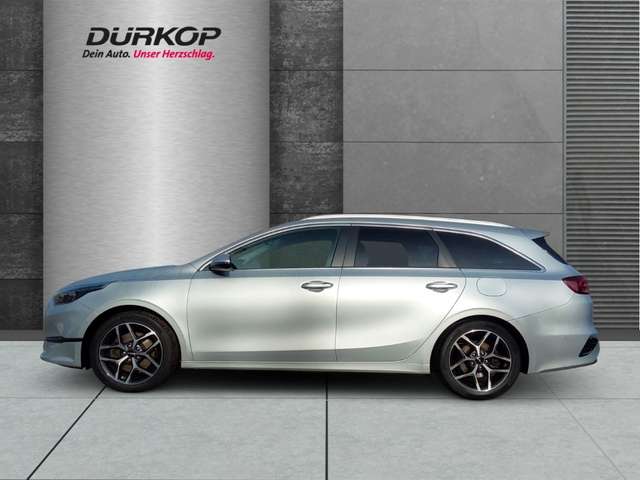 Kia Ceed SW / cee'd SW Platinum Edition 1.5 DCT7 El. Panodach Navi Leder