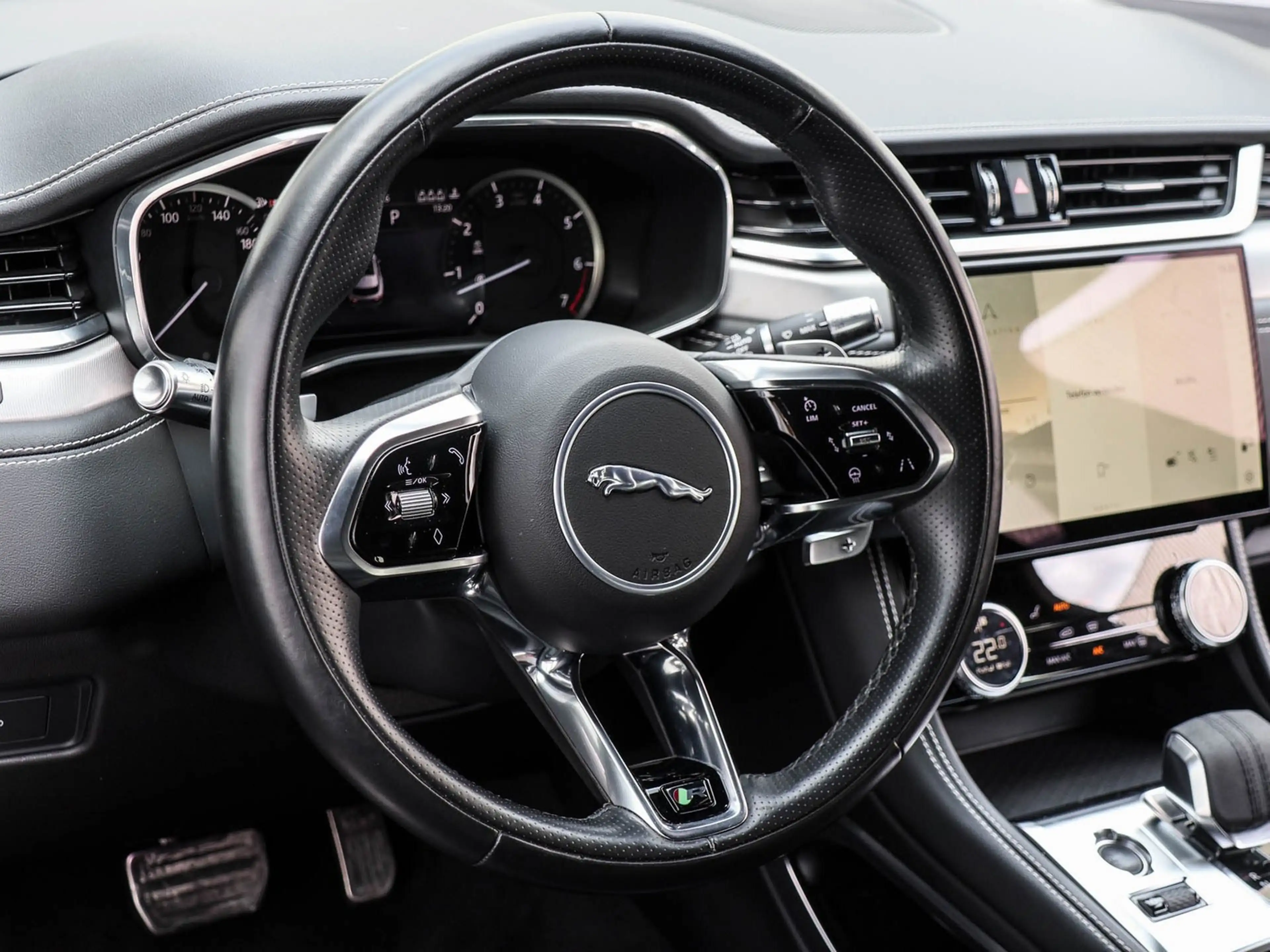 Jaguar F-Pace P400 R-Dynamic SE AWD Winter Paket, Meridian Sound — photo 8
