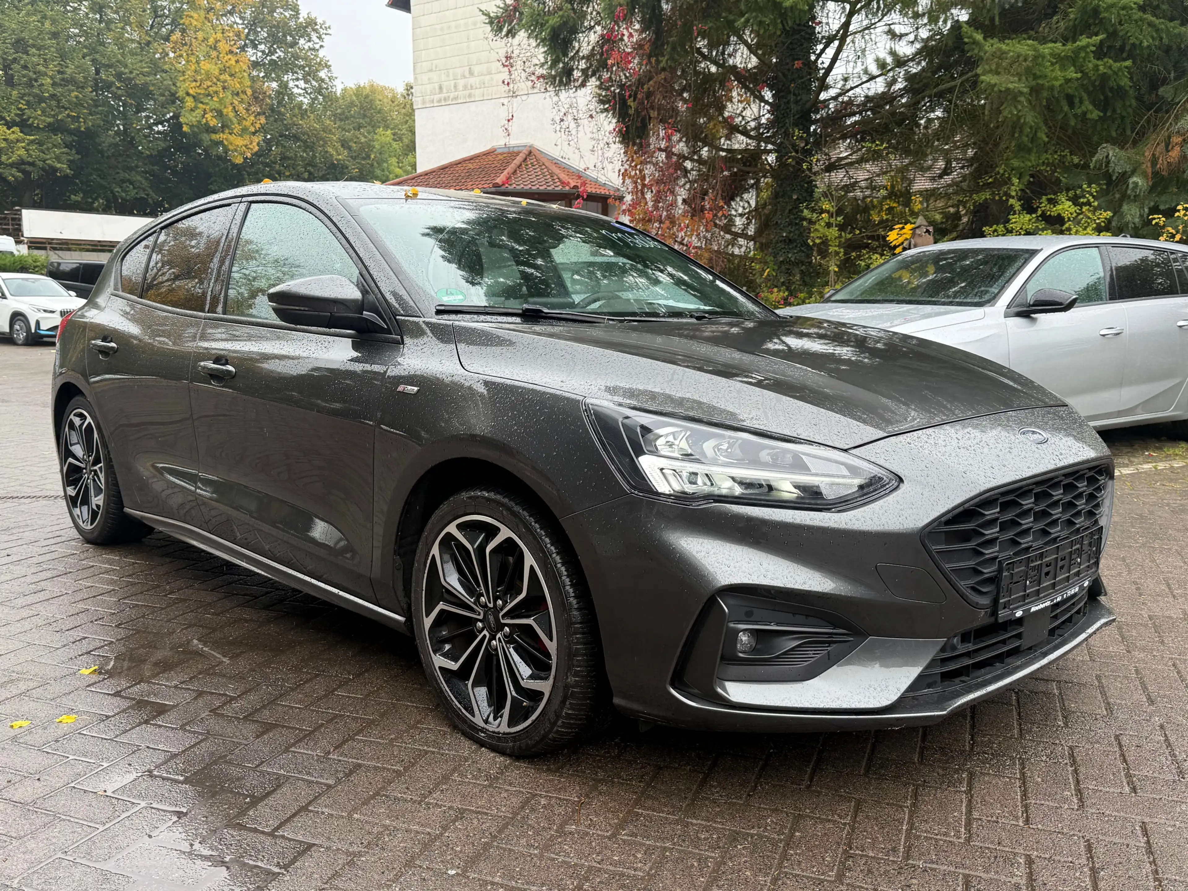 Ford Focus 1.5 EB Limo Aut ST-Line X VIRT+LED+SHZ+KAM