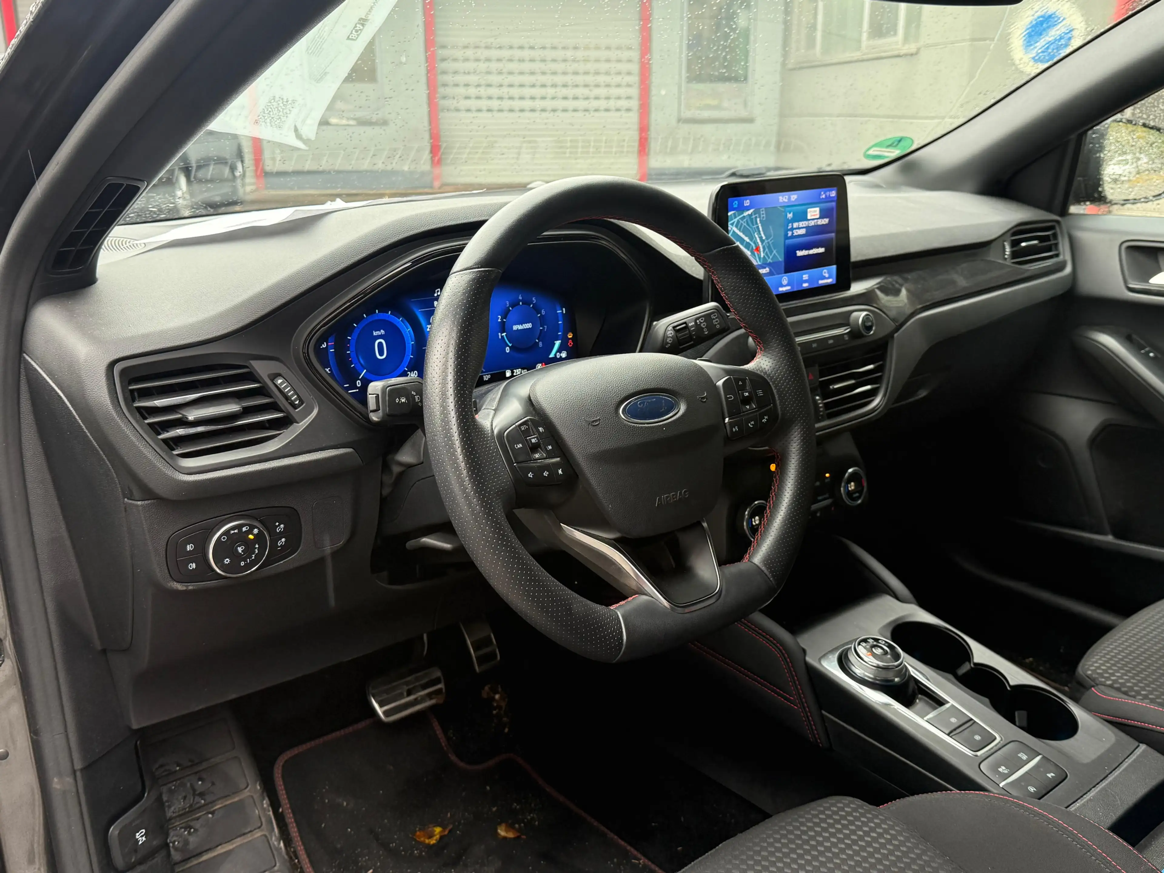 Ford Focus 1.5 EB Limo Aut ST-Line X VIRT+LED+SHZ+KAM — photo 6