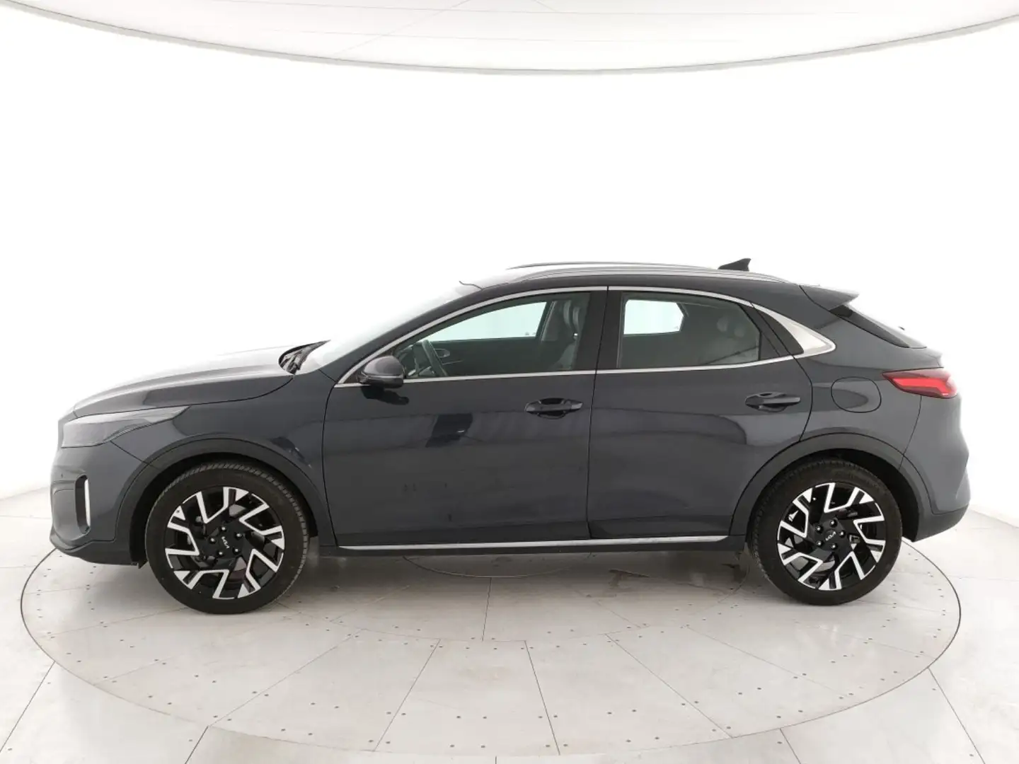 Kia XCeed 1.6 crdi mhev Style 136cv dct Grigio - 2