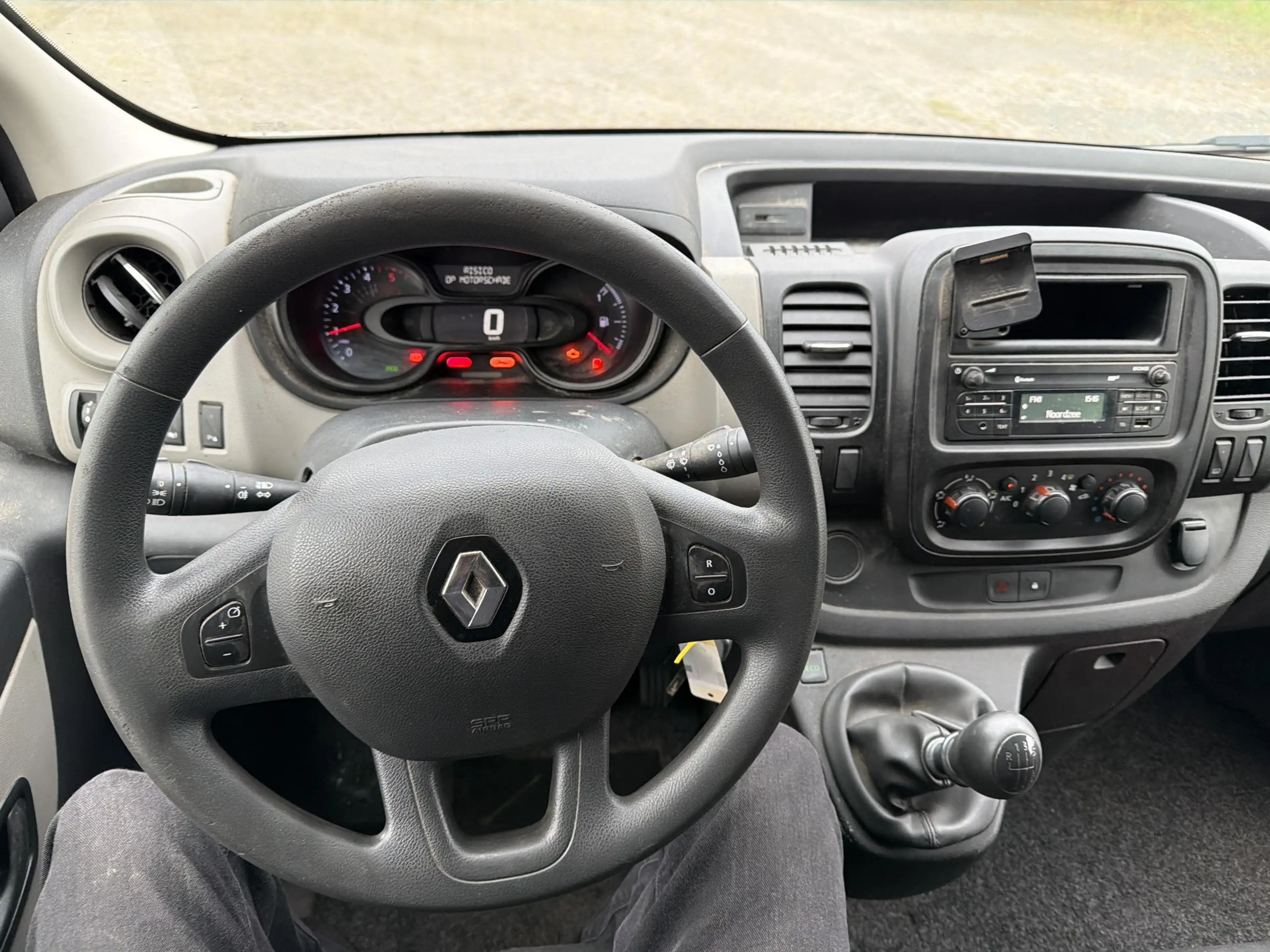 Renault Trafic 1.6 dCi T29 L1H1 Comfort | € 4.450,- NETTO! | Euro — photo 9