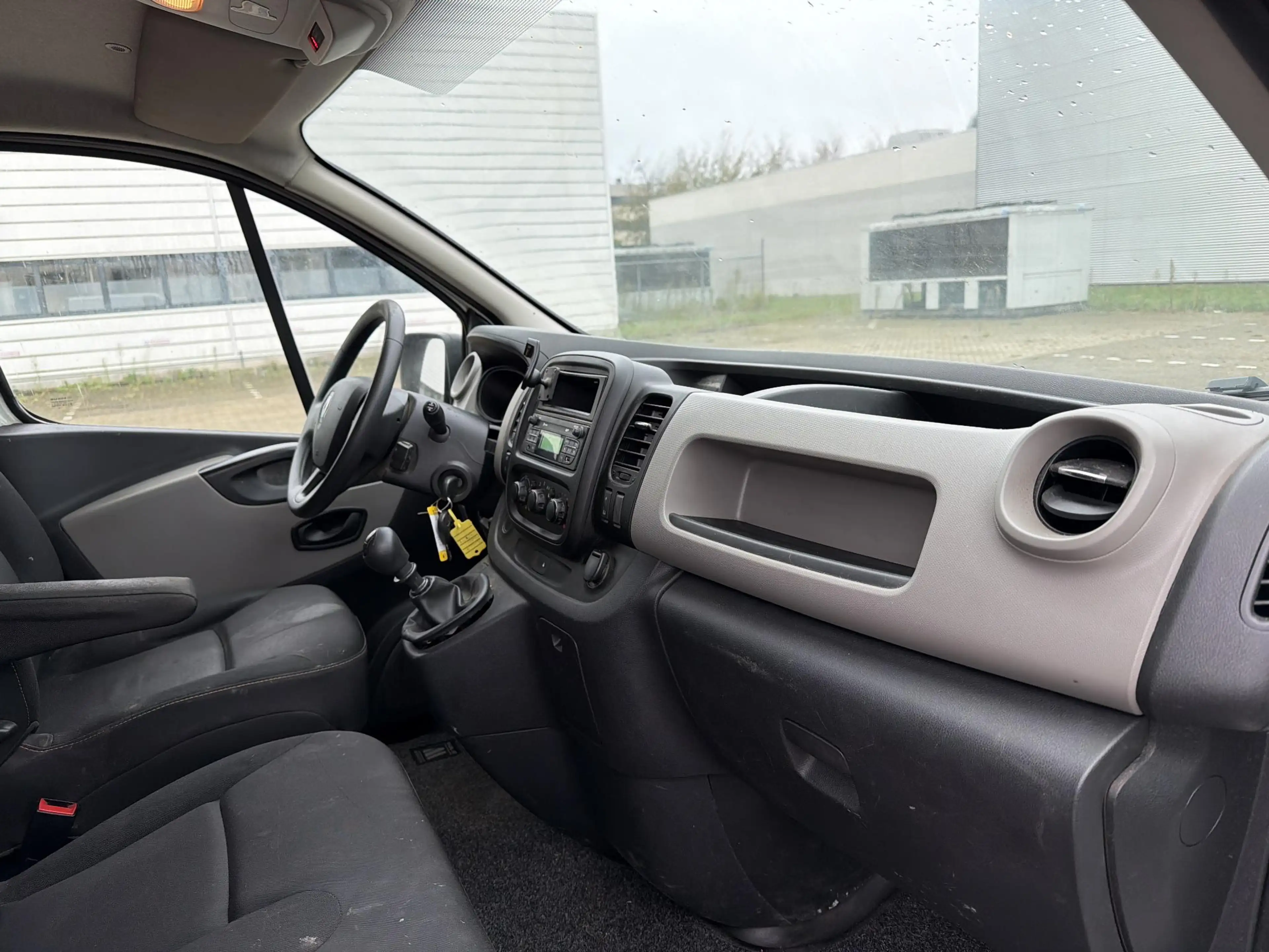 Renault Trafic 1.6 dCi T29 L1H1 Comfort | € 4.450,- NETTO! | Euro — photo 15