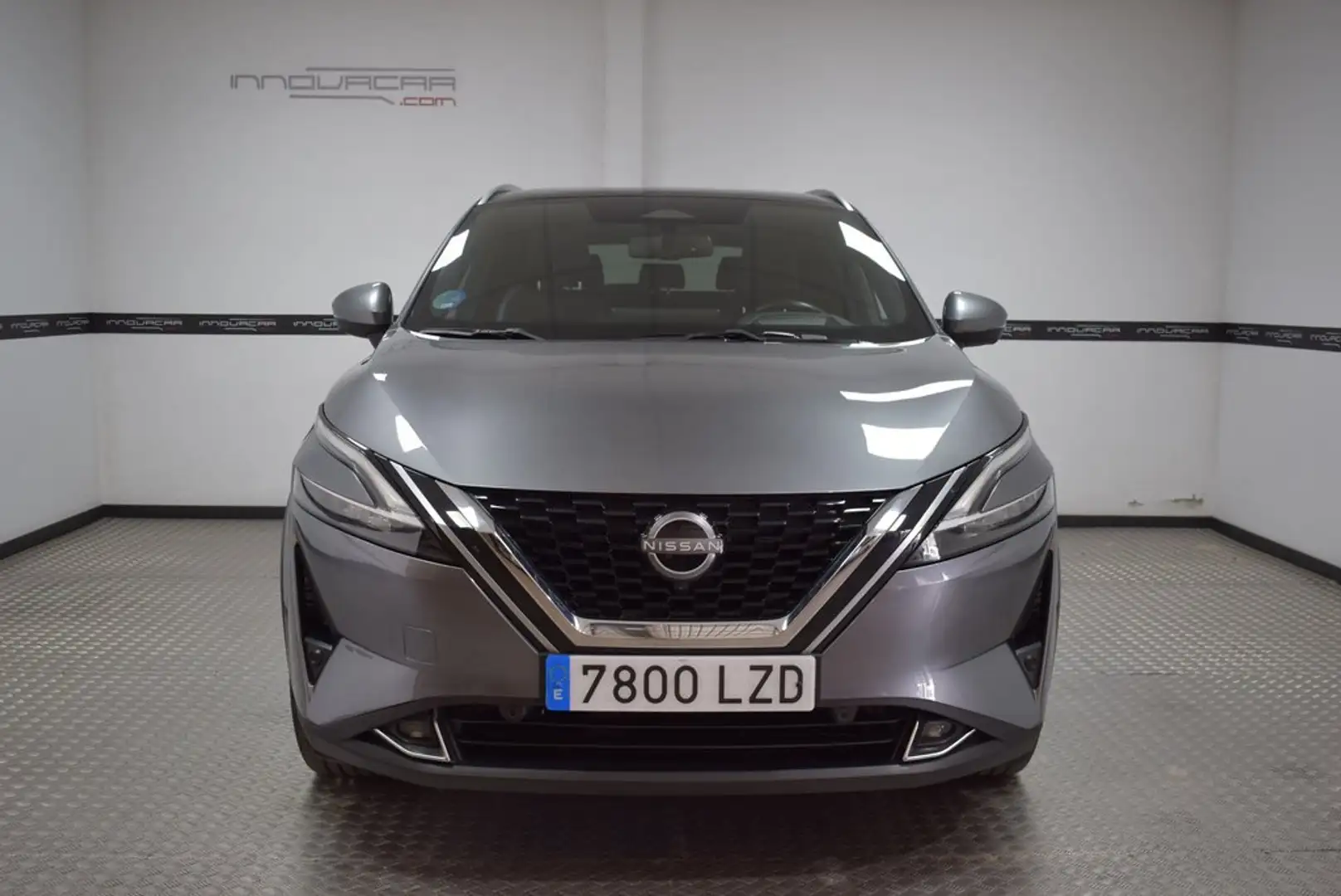 Nissan Qashqai DIG-T 116kW mHEV Xtronic Tekna Gris - 2