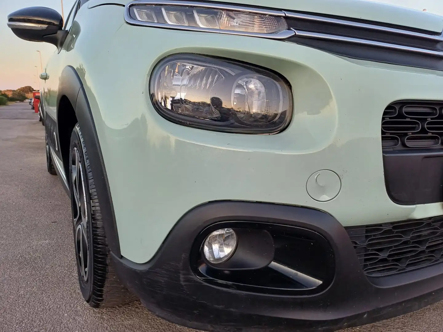 Citroen C3 C3 III 2017 1.5 bluehdi Shine s Vert - 2