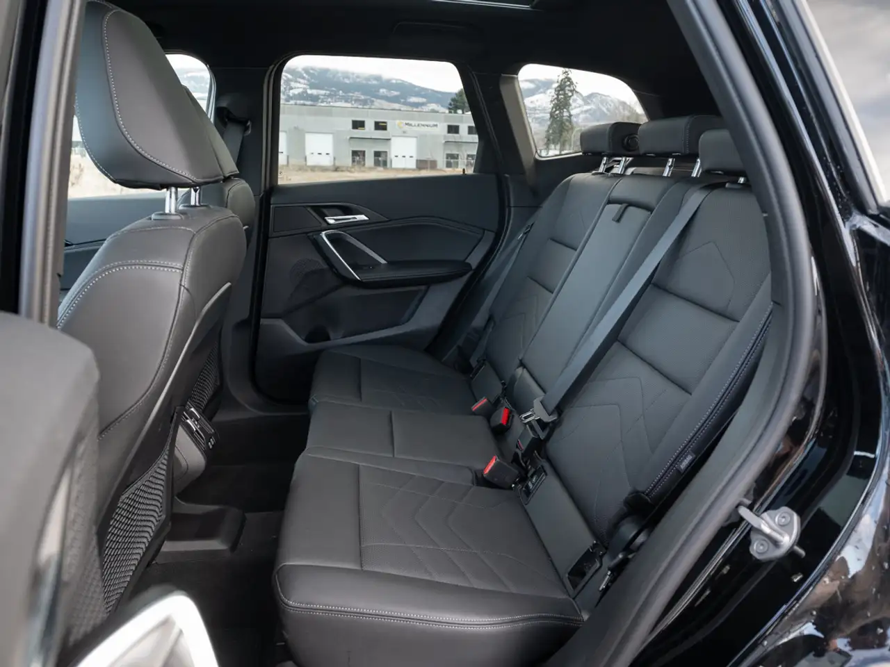 BMW X1 снимка BMW X1