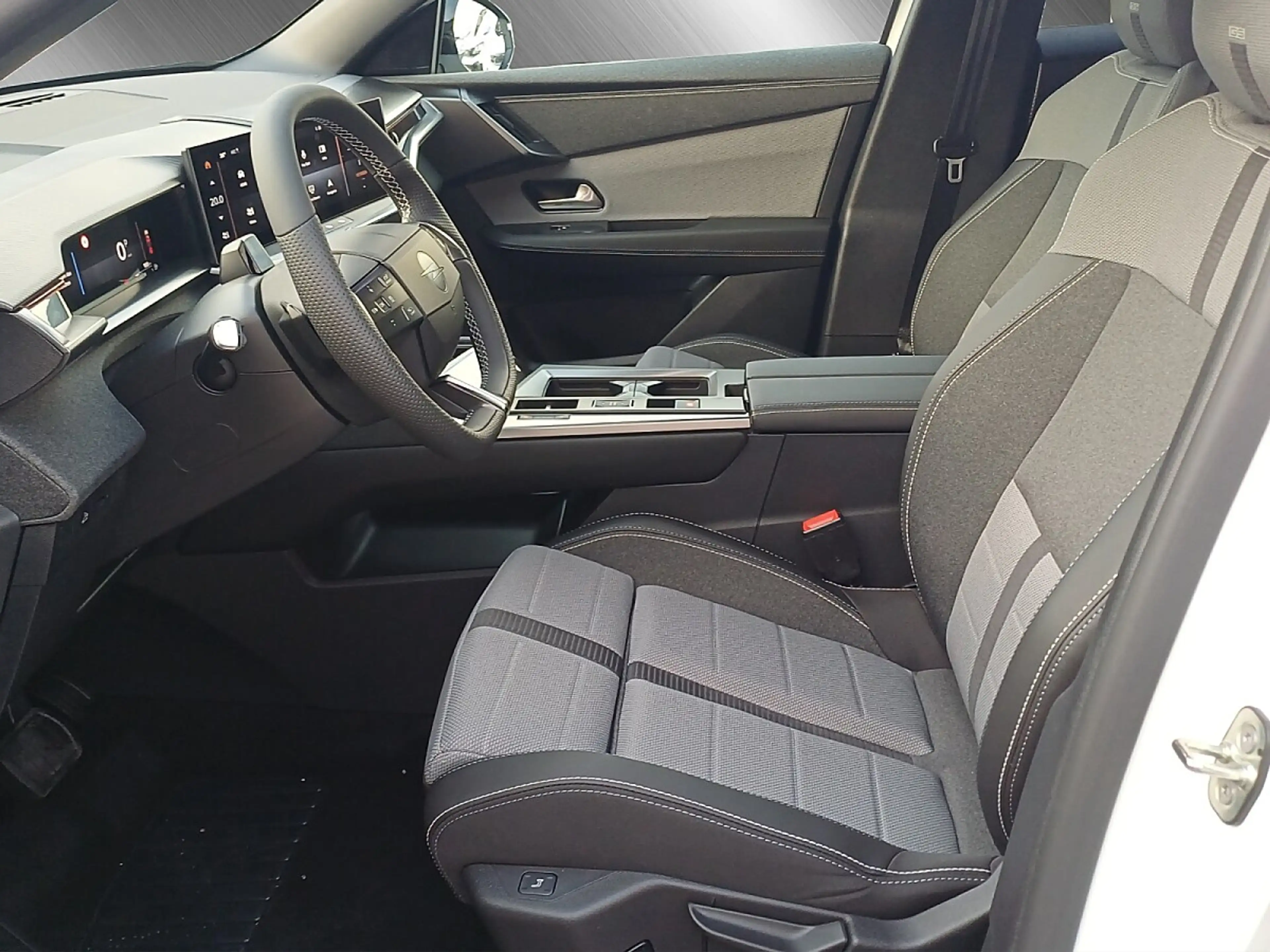 Opel Grandland 1.2 MHEV GS Aut. — photo 7