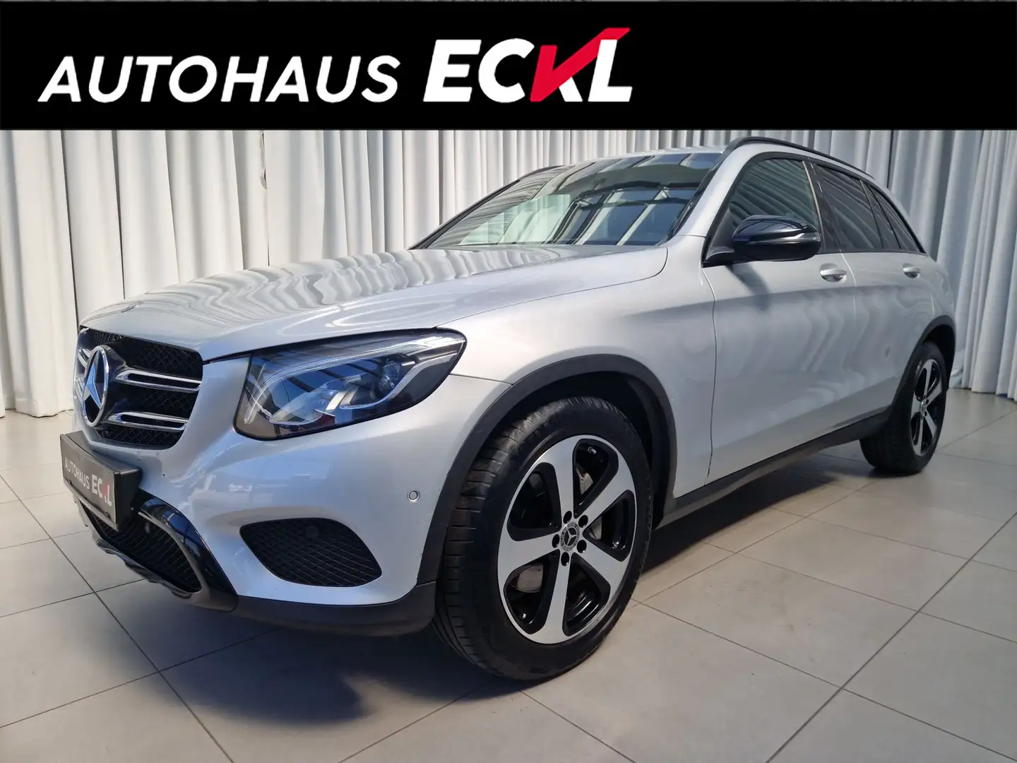 Mercedes-Benz GLC 220 d 4MATIC Grau - 1