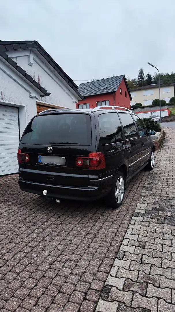 Volkswagen Sharan 1.9 TDI Goal Schwarz - 2