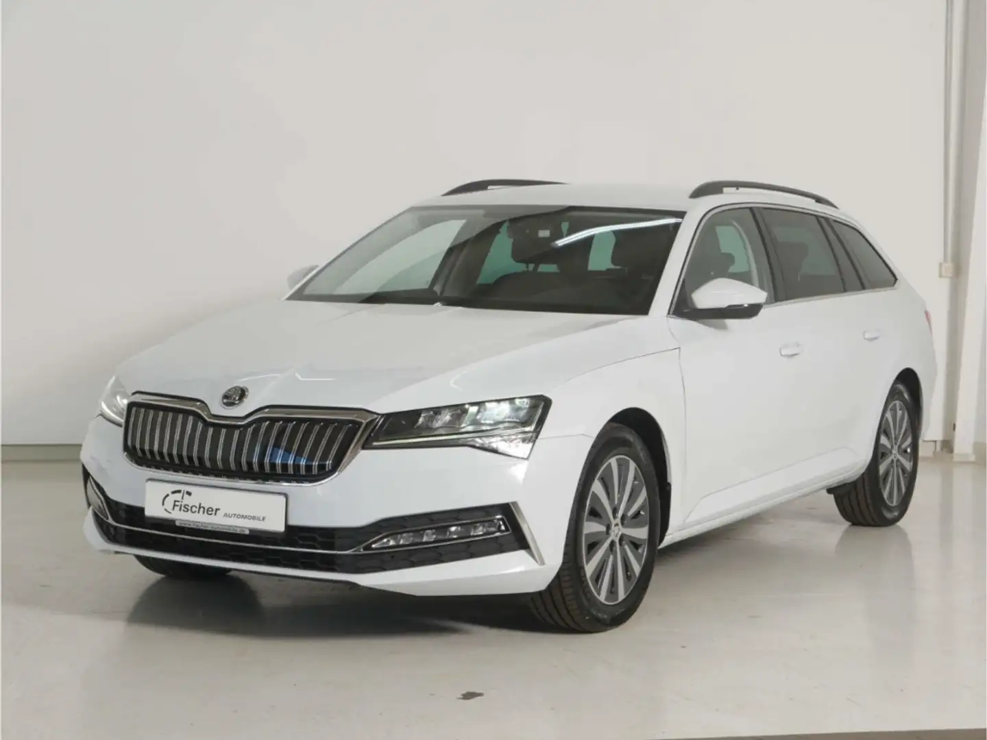 Skoda Superb Combi 1.4 TSI iV Ambition DSG LED/NAV/SH Weiß - 2