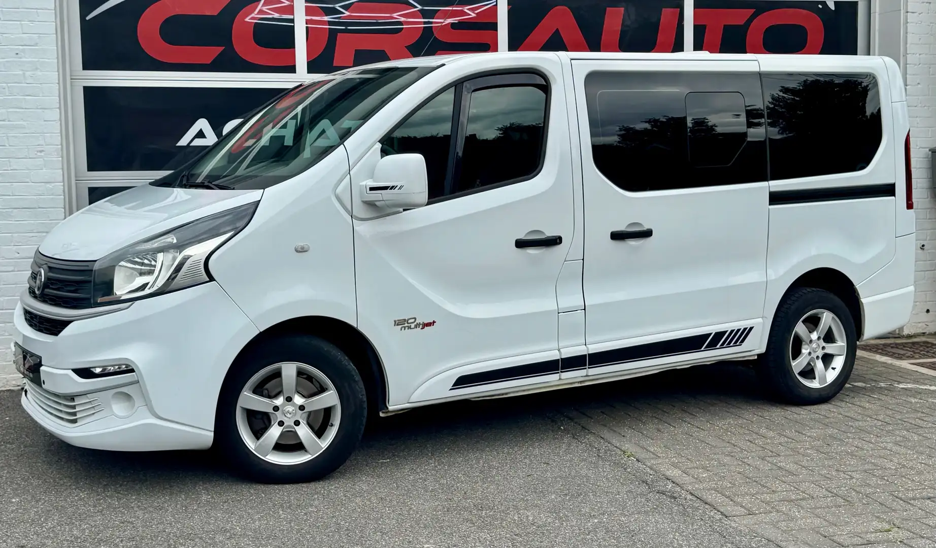 Fiat Talento 1.6 Multijet L2H1 NAVI CLIM CRUISE AMBULANCE Blanc - 1
