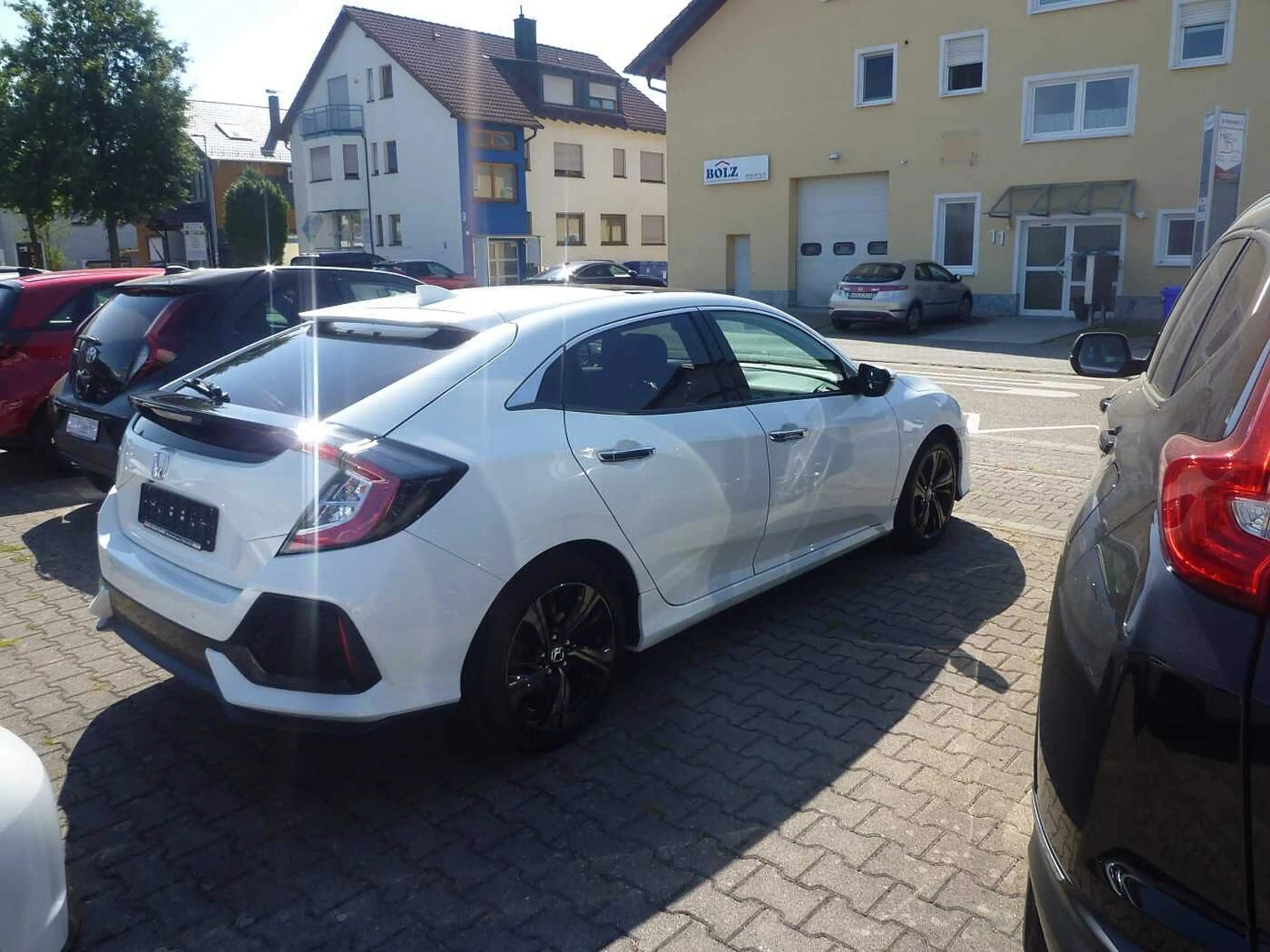 Honda Civic 1.5 i-VTEC Turbo Prestige — photo 4