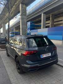 1,4 TSI eHybrid Life DSG