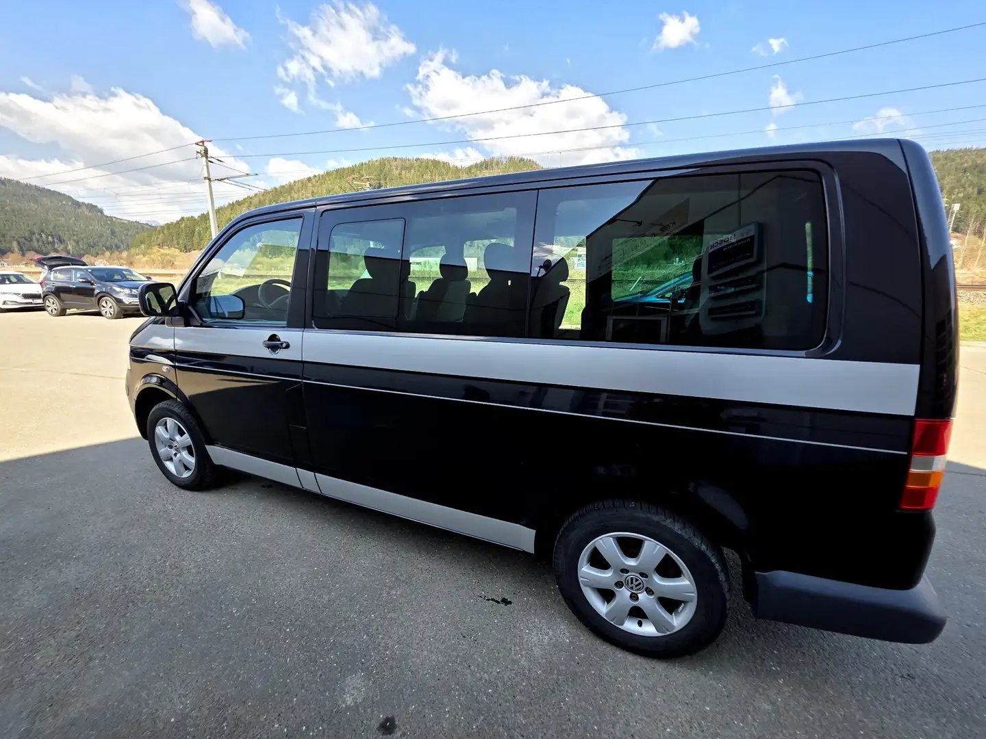 Volkswagen T5 Multivan Startline 2,5 TDI D-PF - 2