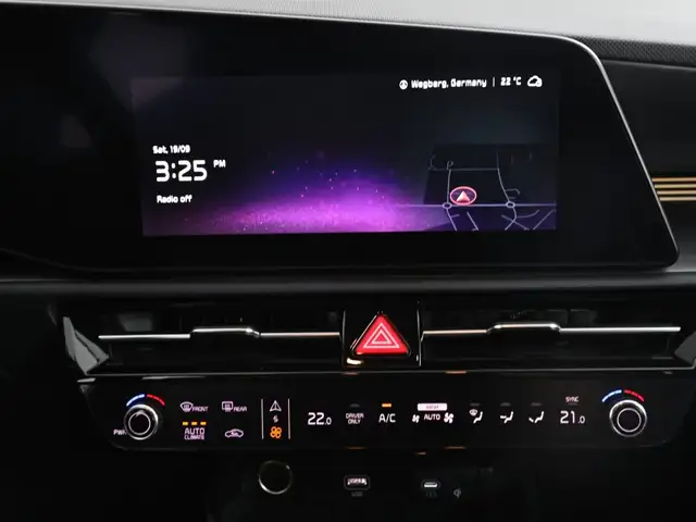 Kia E-Niro view 12