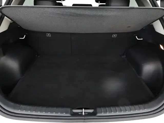 Kia E-Niro view 6