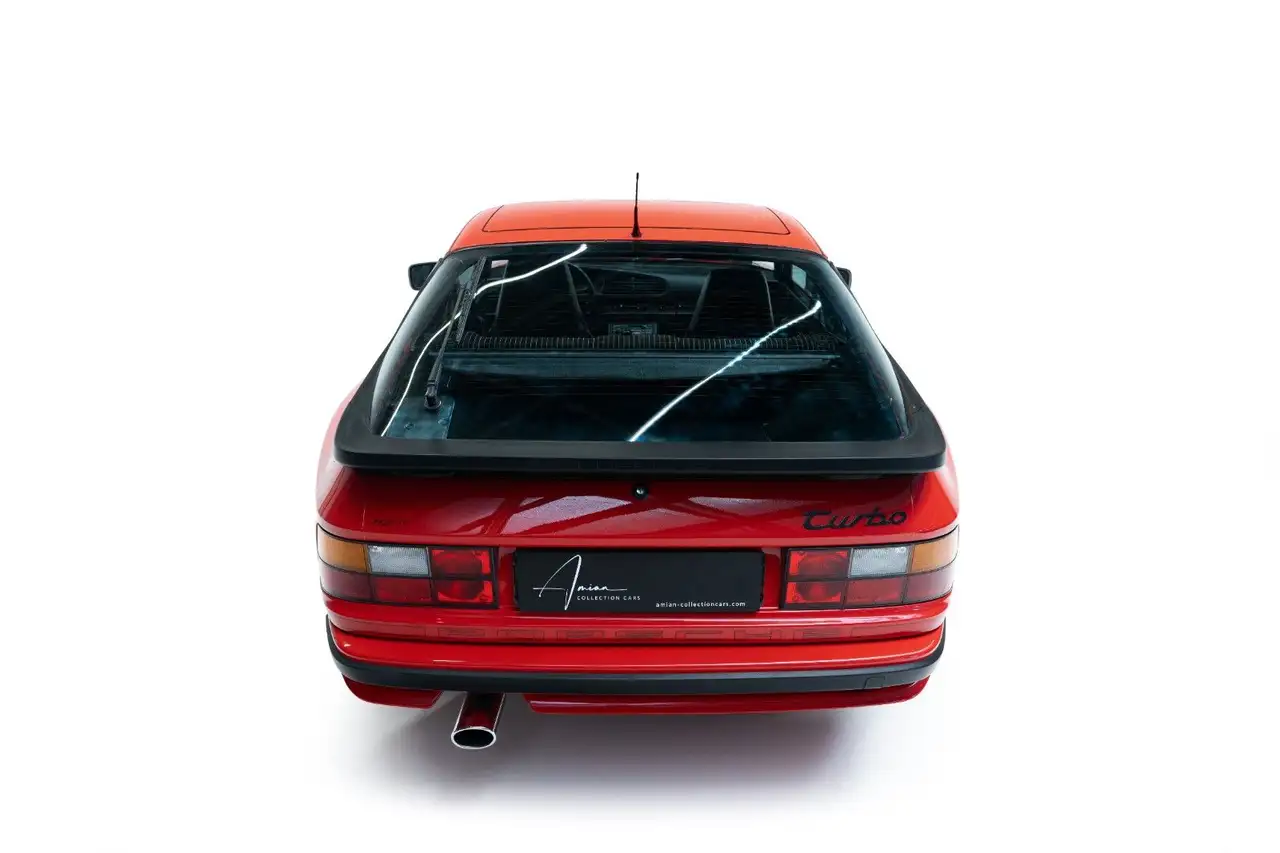 Porsche 944 TURBO, foto 4