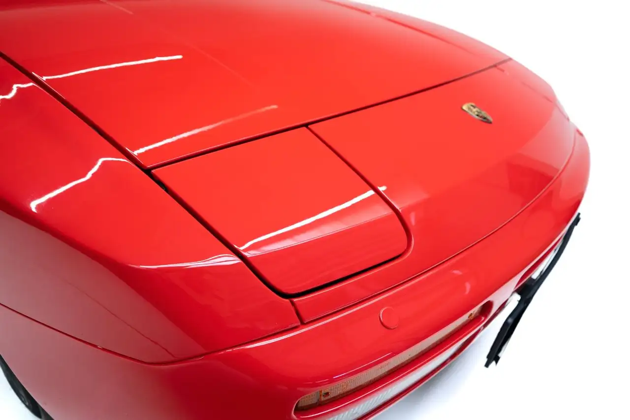 Porsche 944 TURBO, foto 9