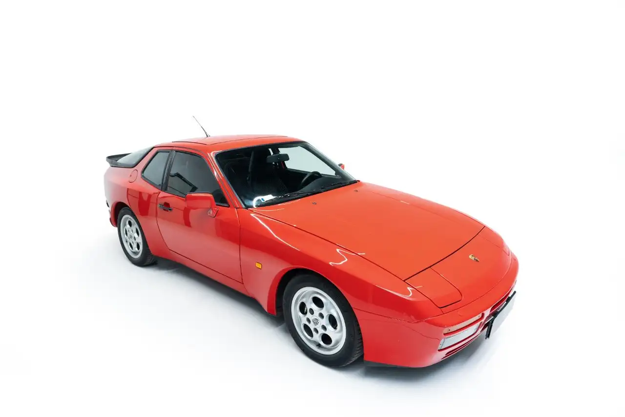 Porsche 944 TURBO, foto 7