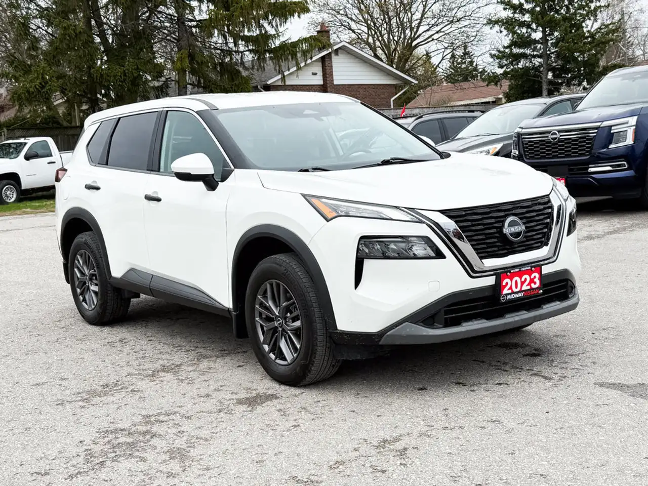Nissan Rogue снимка Nissan Rogue