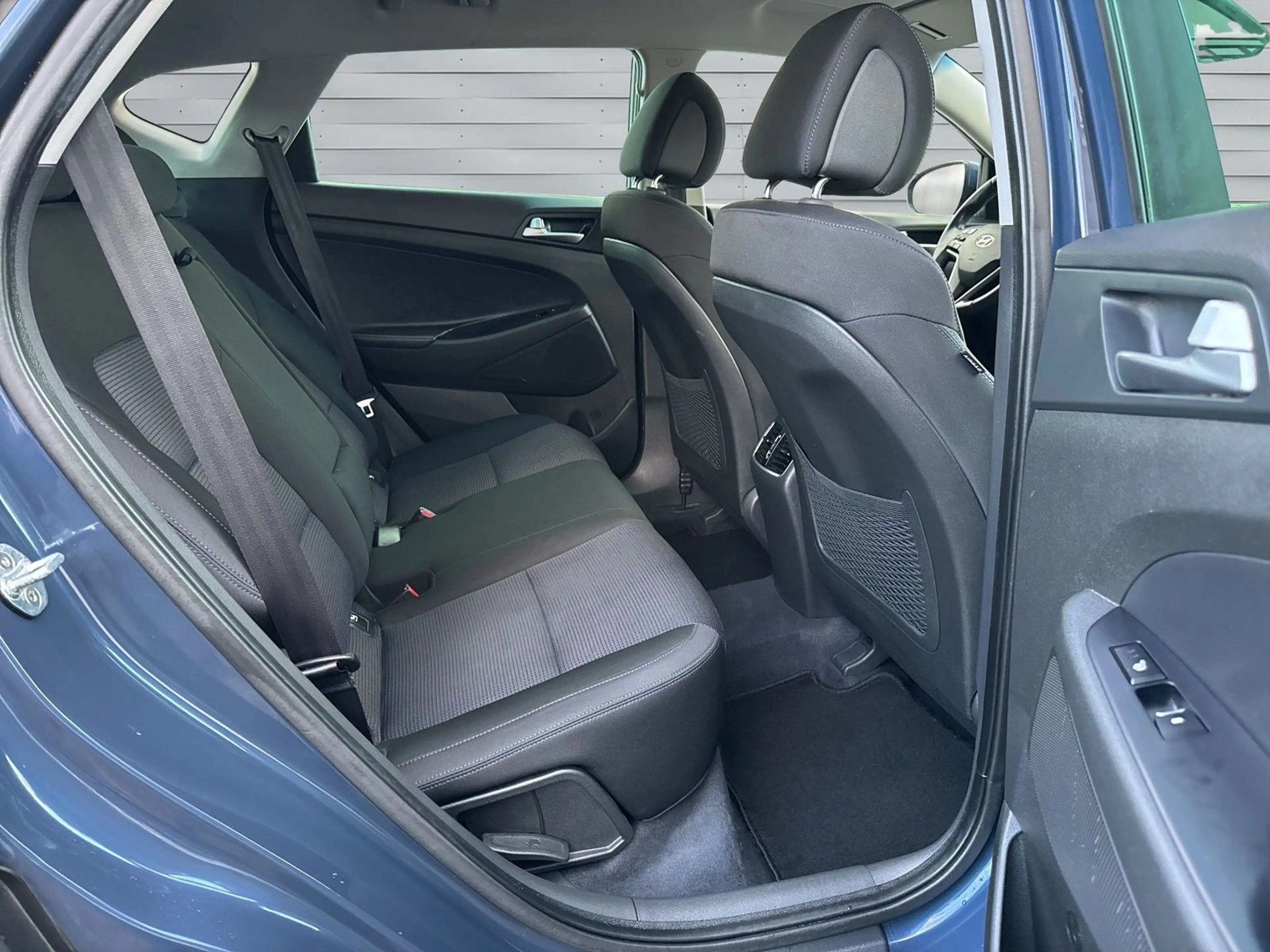 Hyundai TUCSON Premium 4WD AUTOMATIK*NAVI*KAMERA*AHK*XEN — photo 14