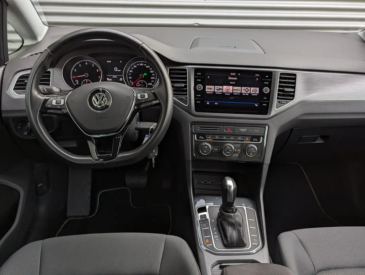 Volkswagen Golf Sportsvan 1.5 TSI ACT Comfortline Plus DSG|ACC|Stoelverw.|Na Grijs - 2