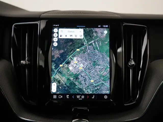 Volvo XC60 view 12