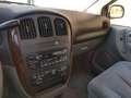 Chrysler Town & Country Voyager Automático 3,3L V6 Grijs - thumbnail 17