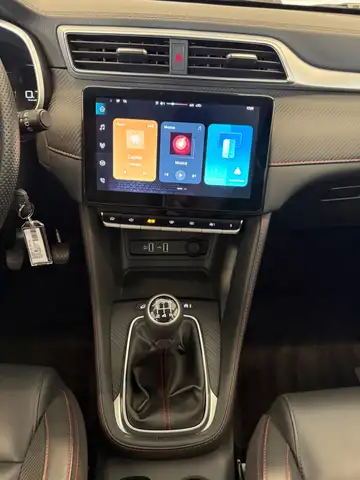 MG ZS view 22