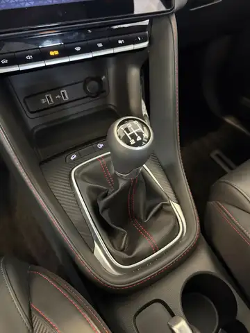 MG ZS view 23