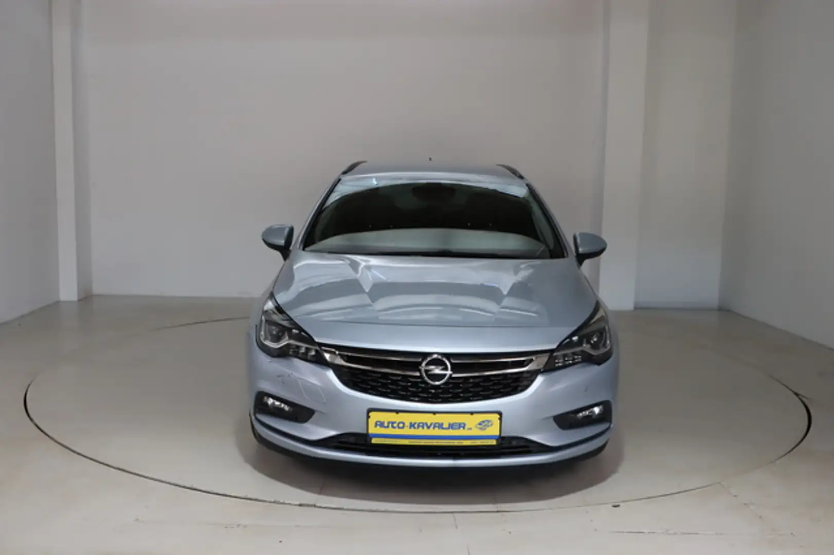 Opel Astra K Sports Tourer Active Silber - 2