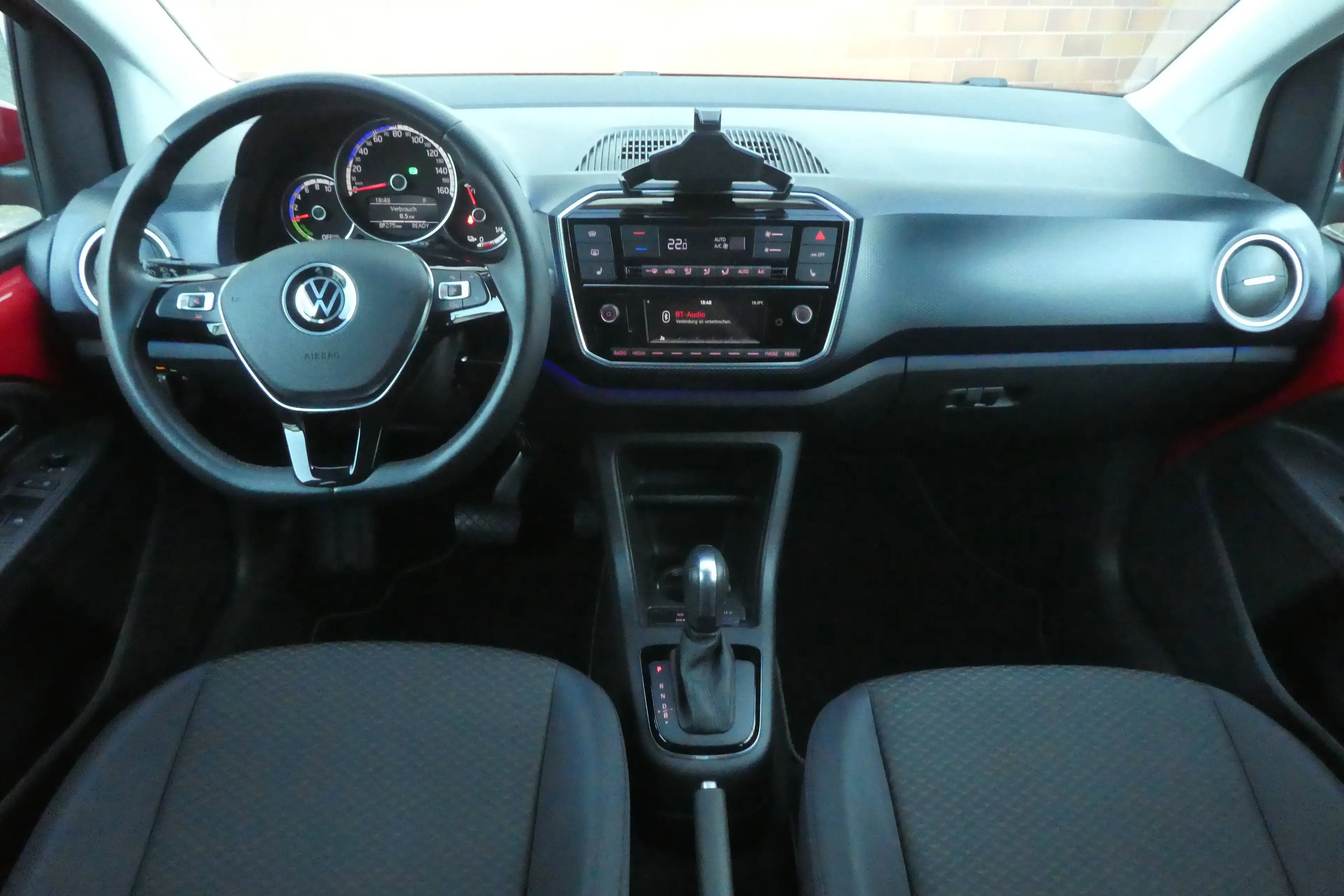 Volkswagen e-up! UNITED 5-Türer 1-Hand KAM SITZH TEMP Garantie — photo 12