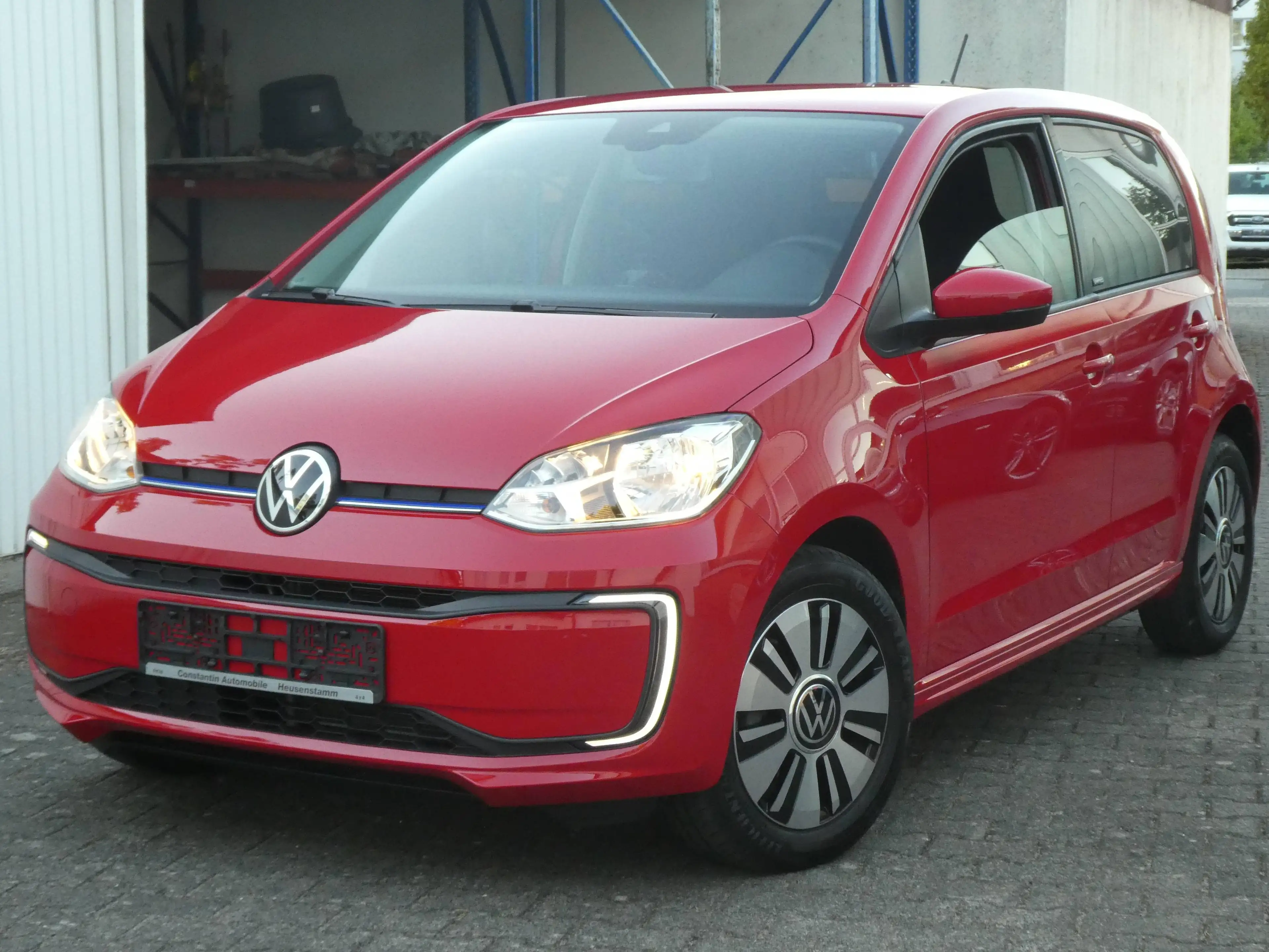 Volkswagen e-up! UNITED 5-Türer 1-Hand KAM SITZH TEMP Garantie — photo 5