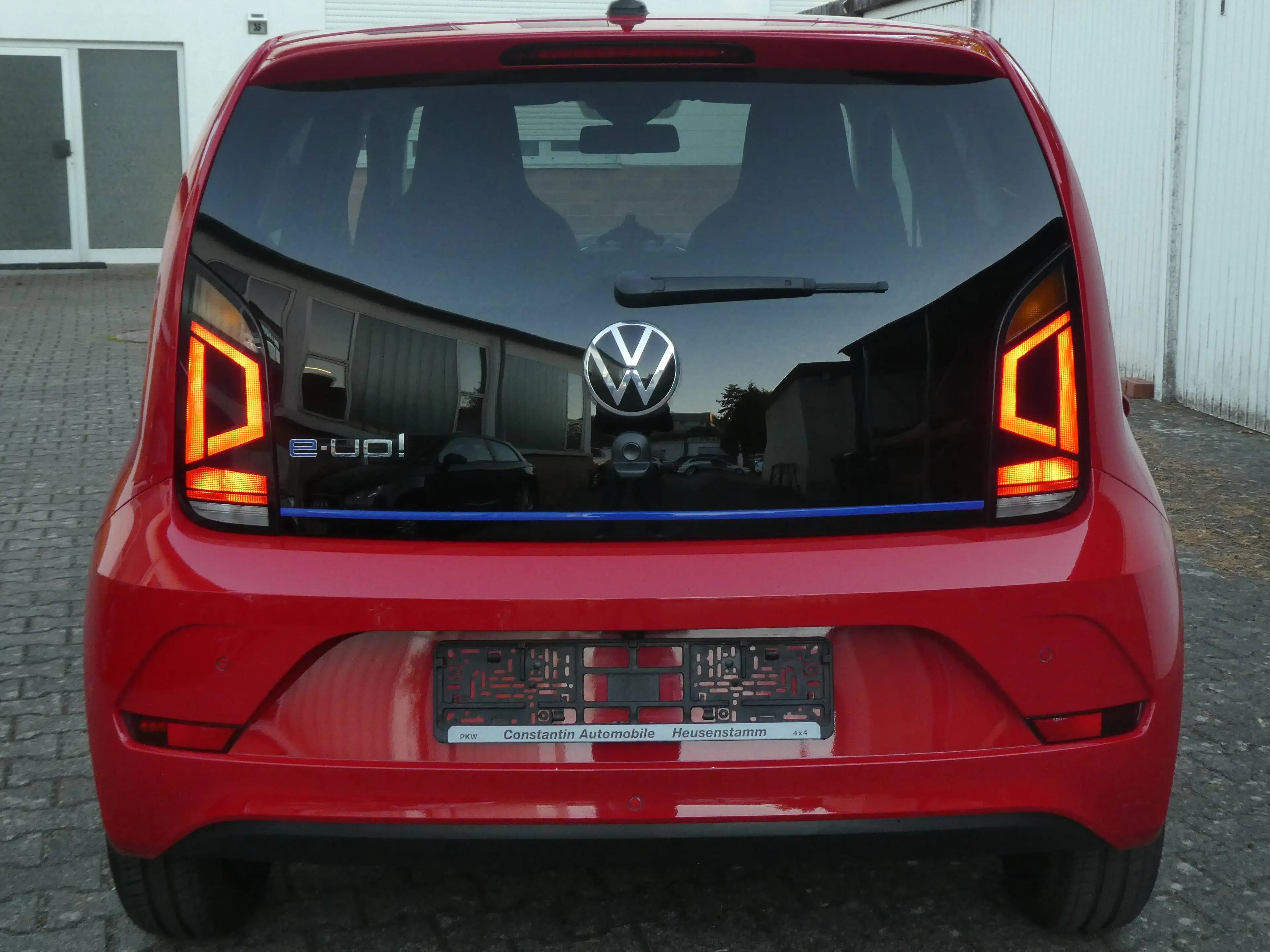 Volkswagen e-up! UNITED 5-Türer 1-Hand KAM SITZH TEMP Garantie — photo 9