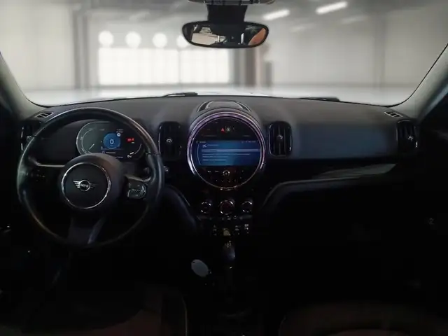 Mini Countryman view 7