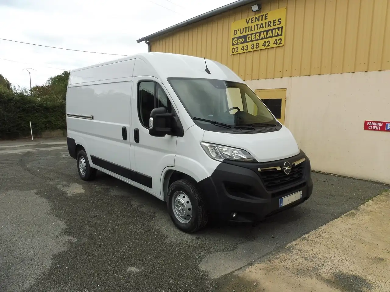 Opel Movano