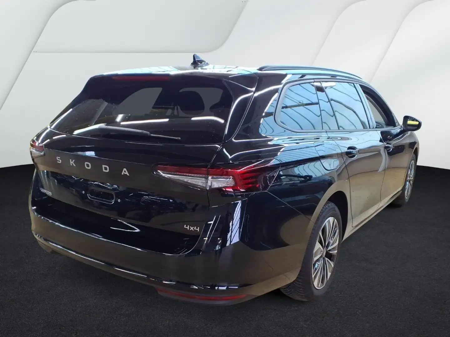 Skoda Superb Combi 2.0 TSI DSG Selection 4x4 Navi Matr Schwarz - 2