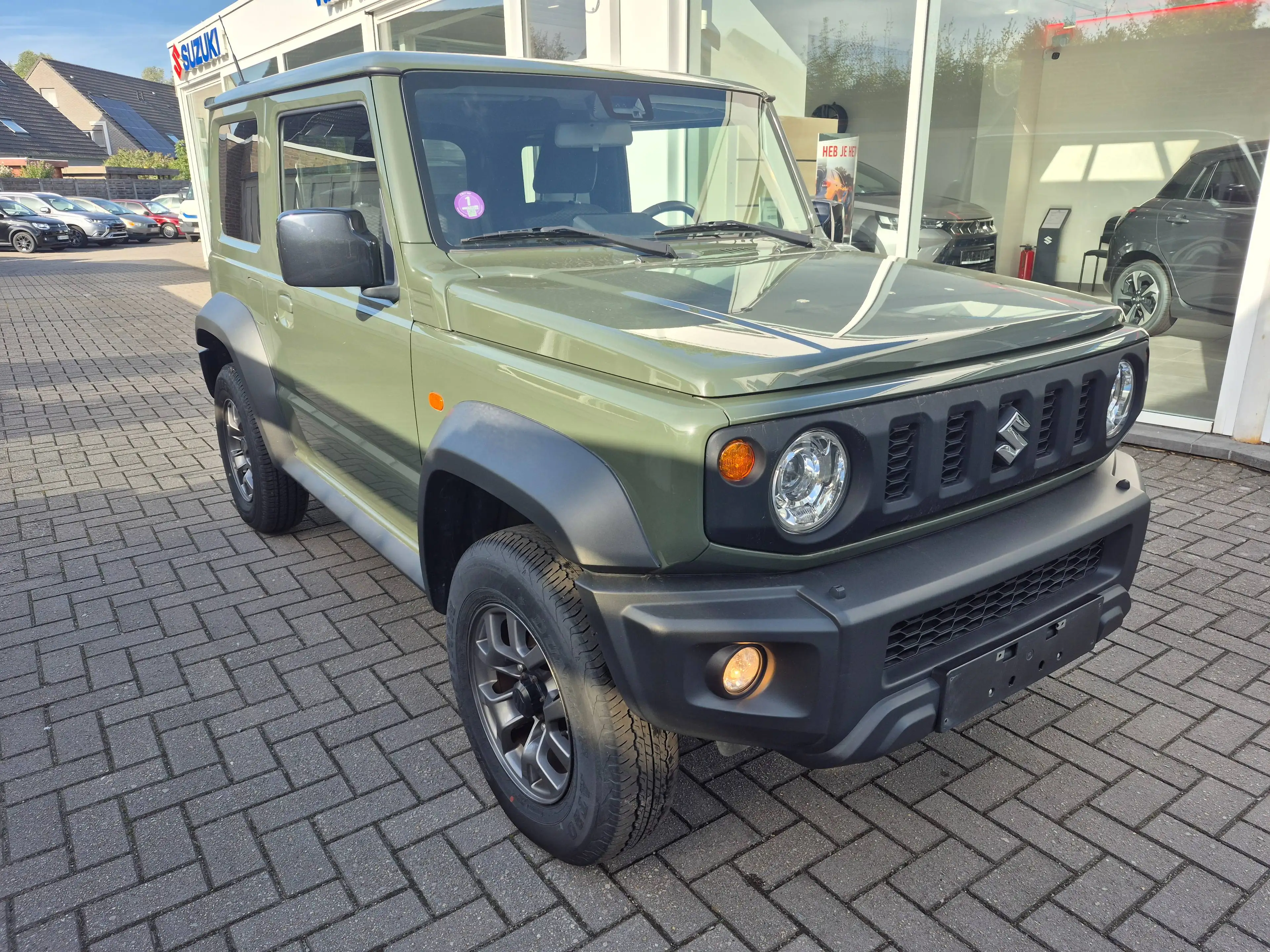 Suzuki Jimny Jimny 1.5i 4x4 GLX — photo 2