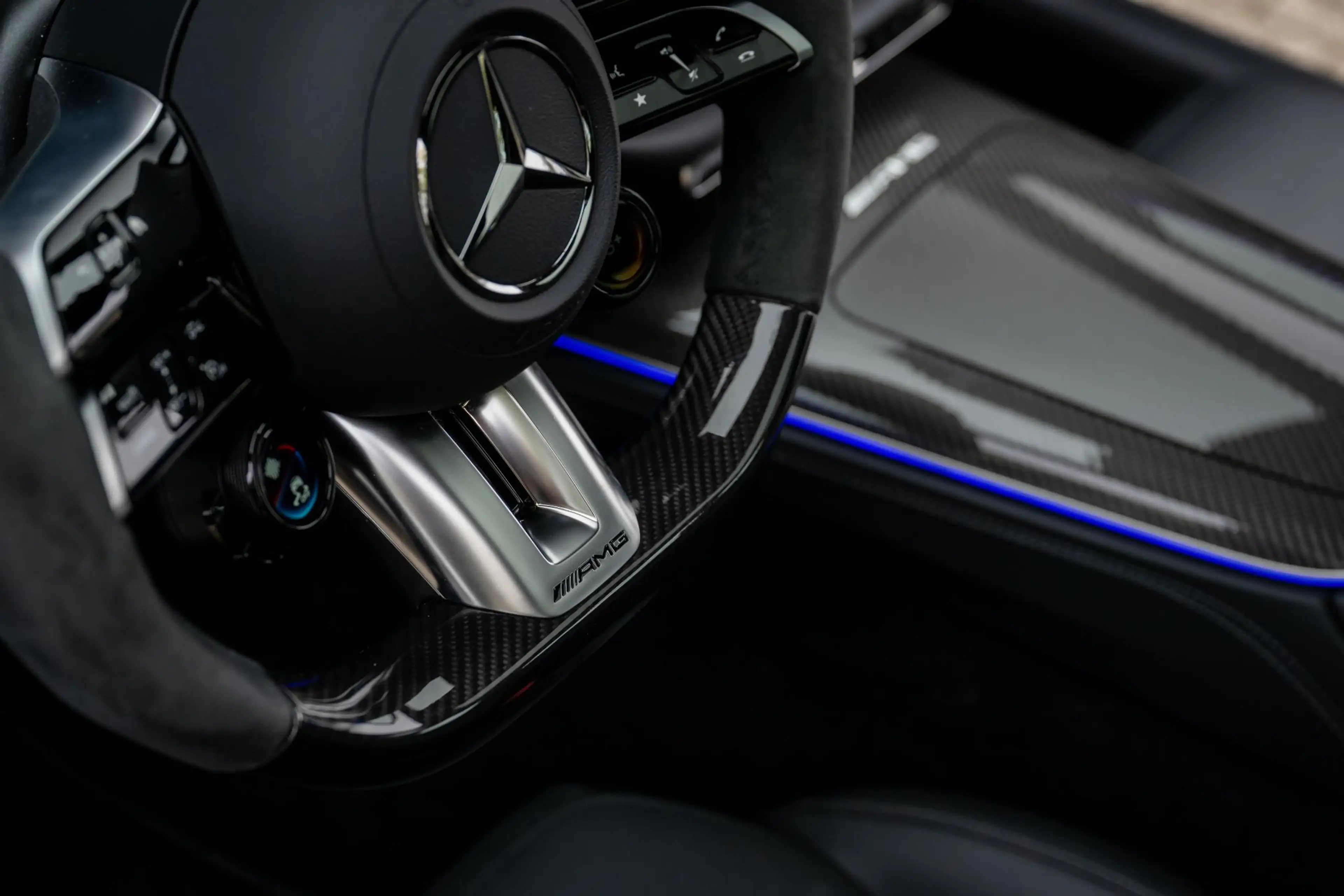 Mercedes-Benz E 53 AMG 4MATIC+ Performance Seats Carbon Softclose — photo 18