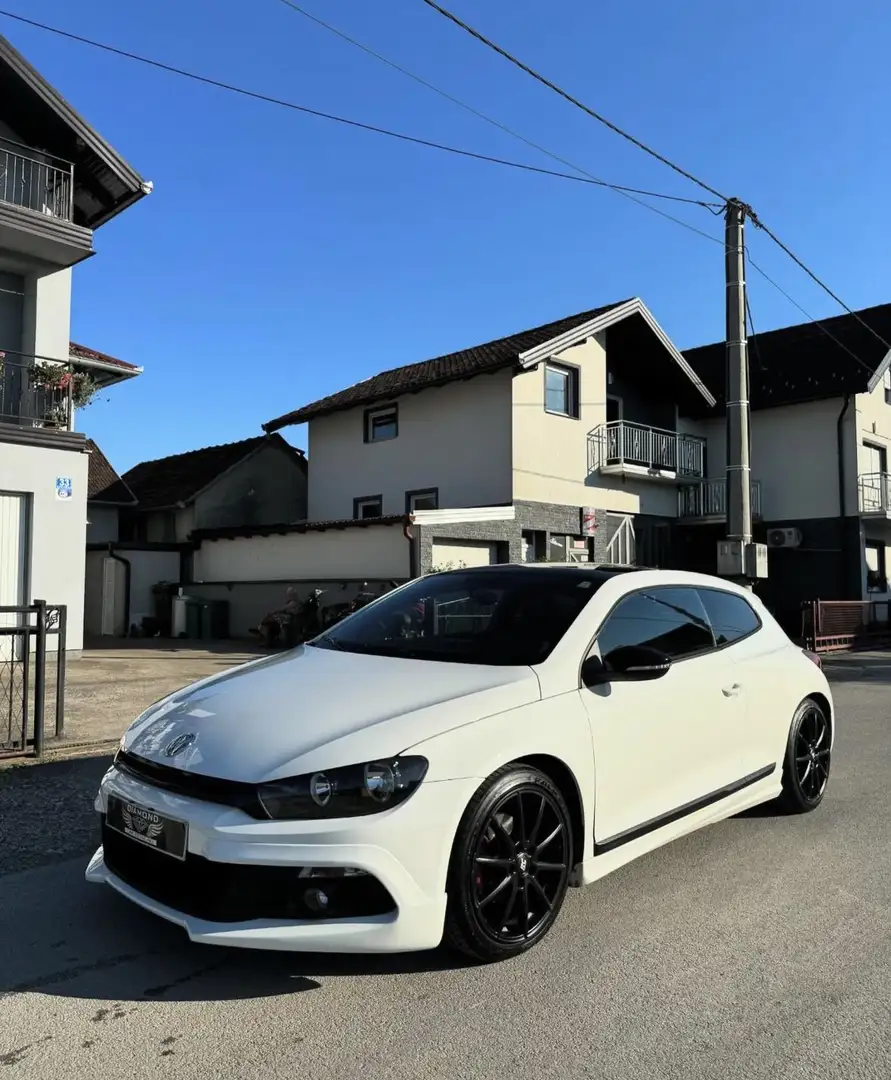 Volkswagen Scirocco 1,4 TSI Weiß - 1