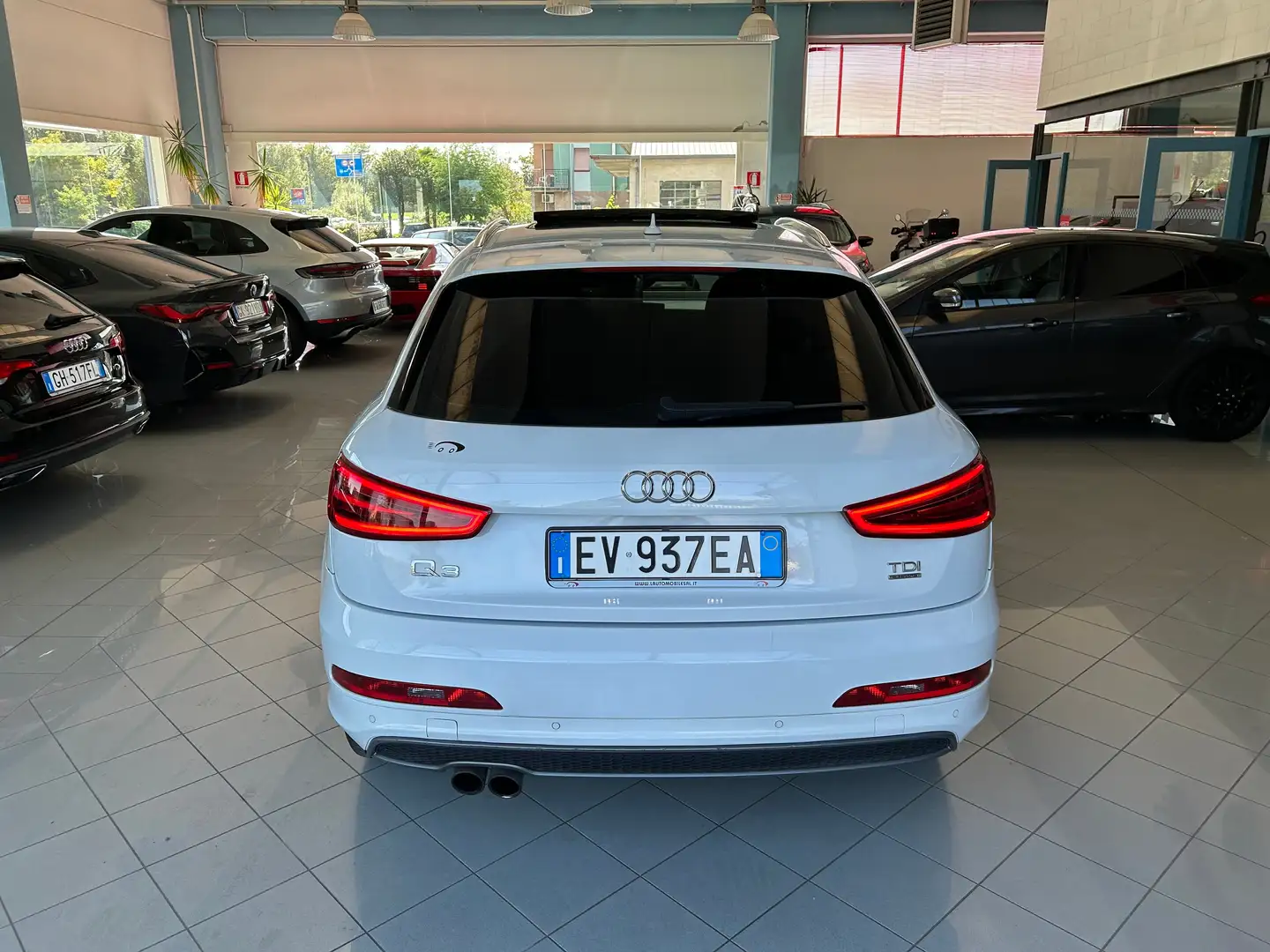 Audi Q3 Q3 2.0 tdi S line edition quattro 140cv s-tronic - Weiß - 2