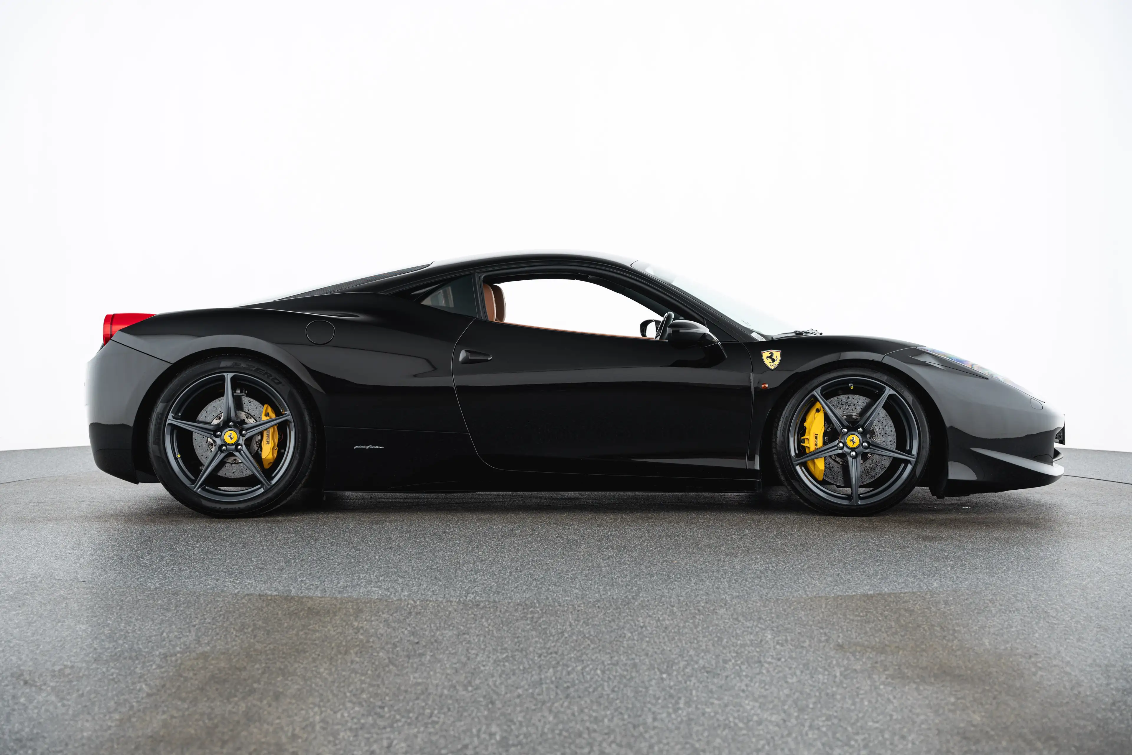 Ferrari 458 Italia — photo 4