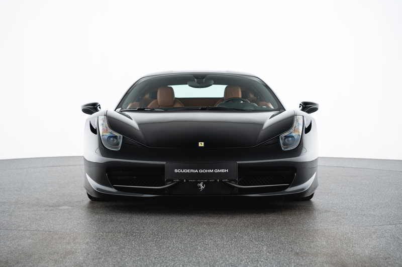 Ferrari 458 Italia — photo 2